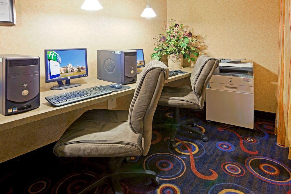Holiday Inn Express Hotel & Suites Minneapolis-Golden Valley By Ihg Saint Louis Park Tiện nghi bức ảnh