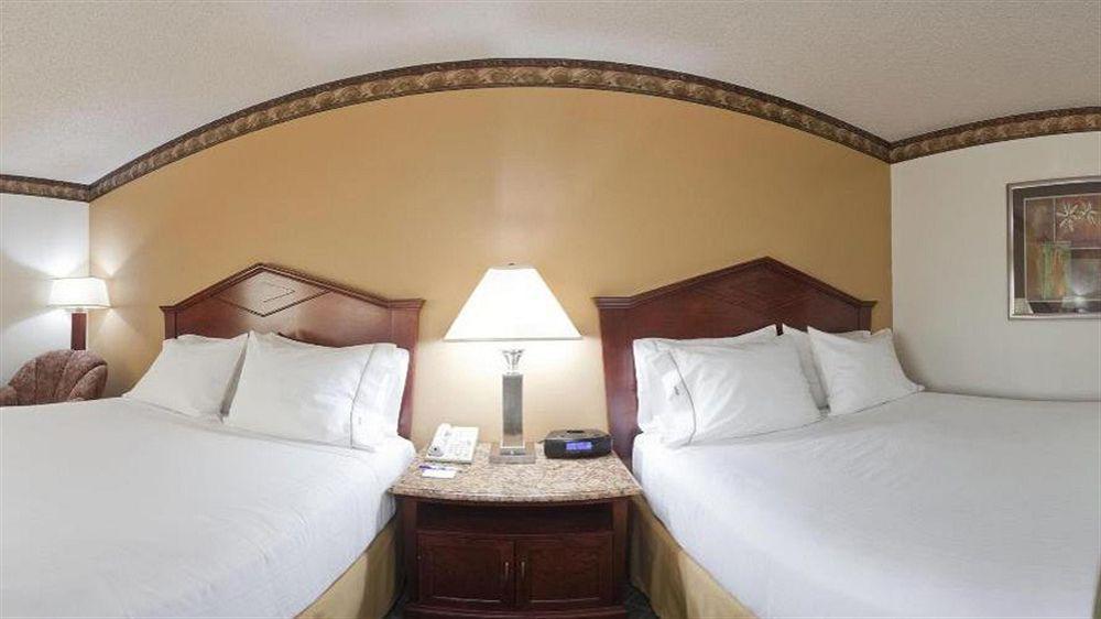 Holiday Inn Express Hotel & Suites Minneapolis-Golden Valley By Ihg Saint Louis Park Ngoại thất bức ảnh