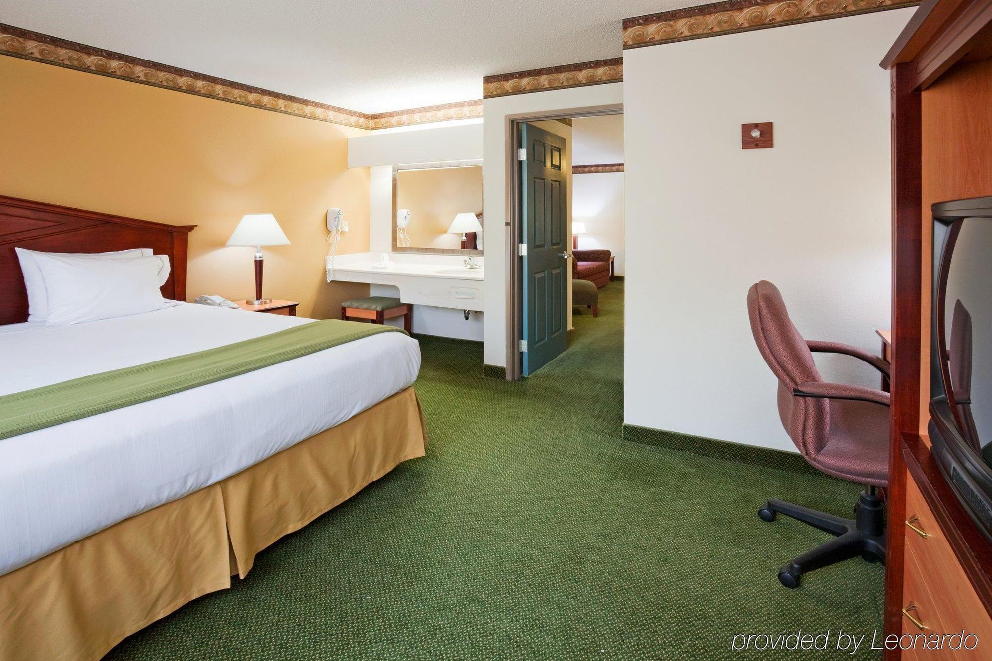 Holiday Inn Express Hotel & Suites Minneapolis-Golden Valley By Ihg Saint Louis Park Phòng bức ảnh